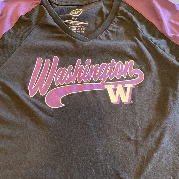 University Of Washington Black And Purple Short Sleeved Tee Shirt - Picture 4 of 7